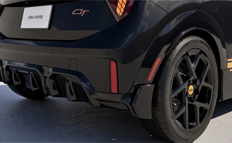 Close up of 1998 GT JCW wheels.