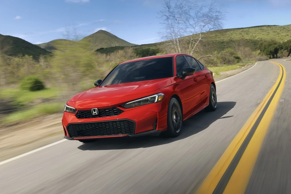 Complimentary loaner vehicle at Stoler Honda