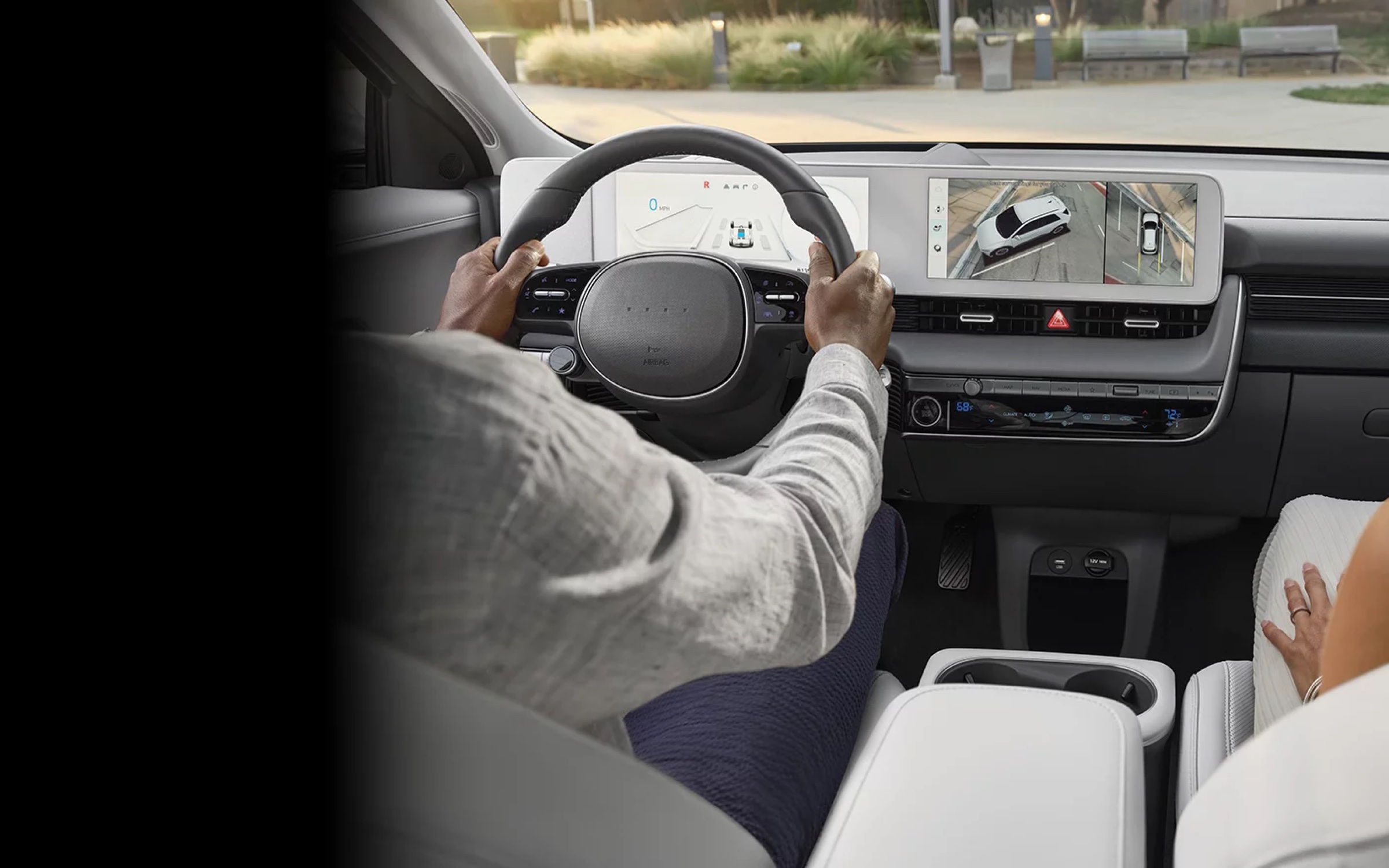Driver&rsquo;s view of a Hyundai digital cockpit