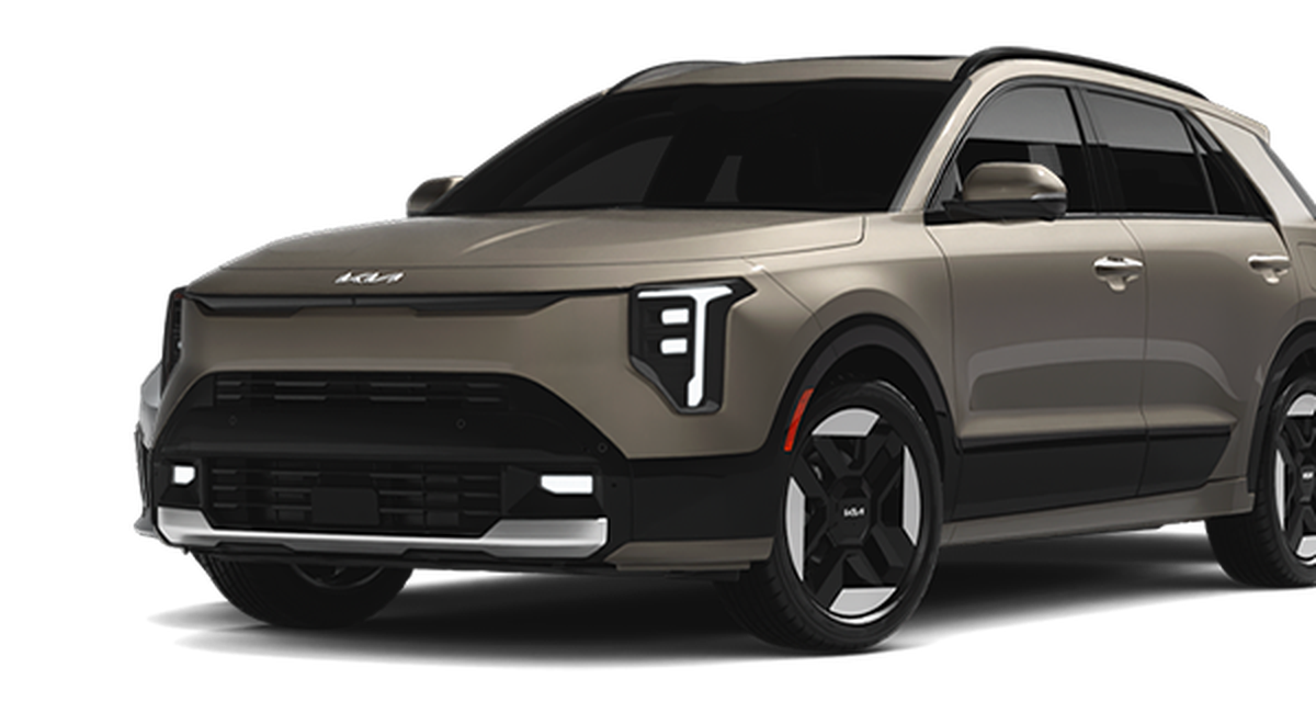 Front side angle view of the 2027 Kia Niro Hybrid SX Touring